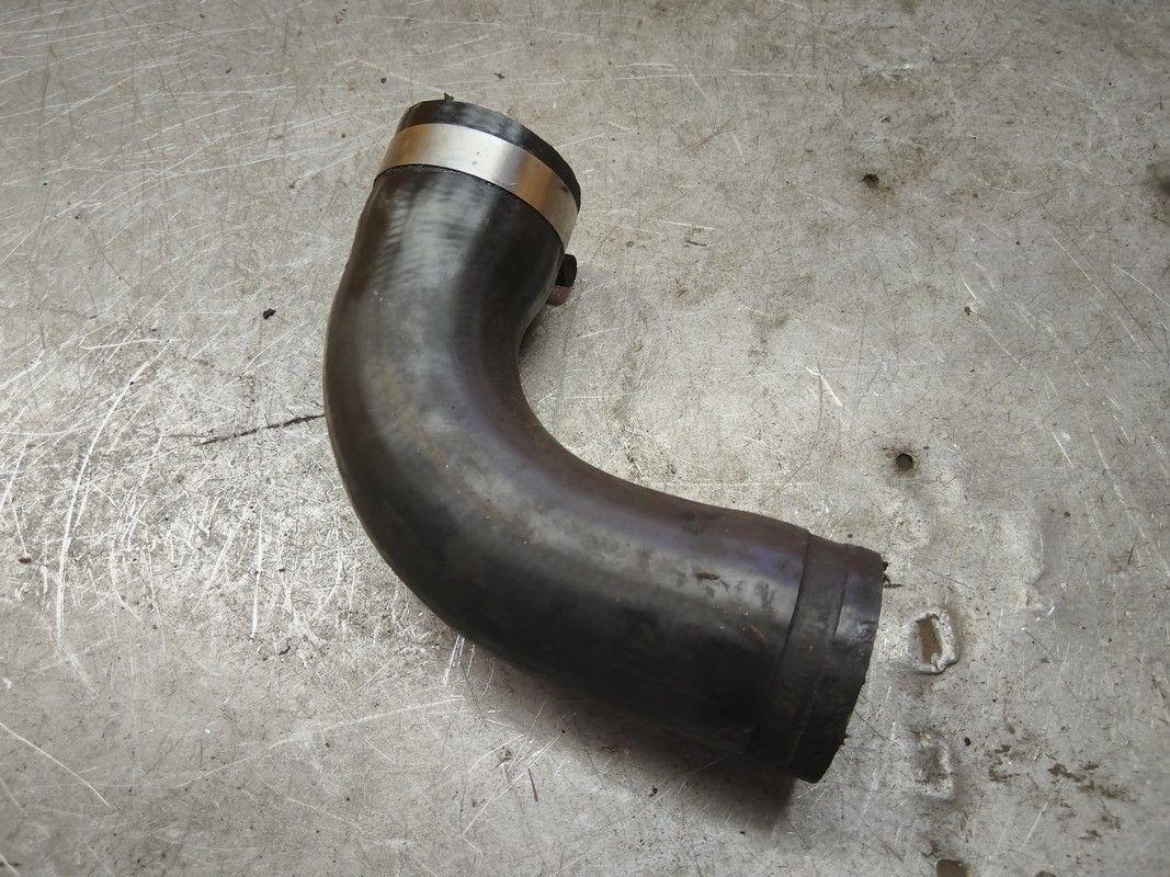 Патрубок турбины 59C9CP Volkswagen Passat - Фото 2