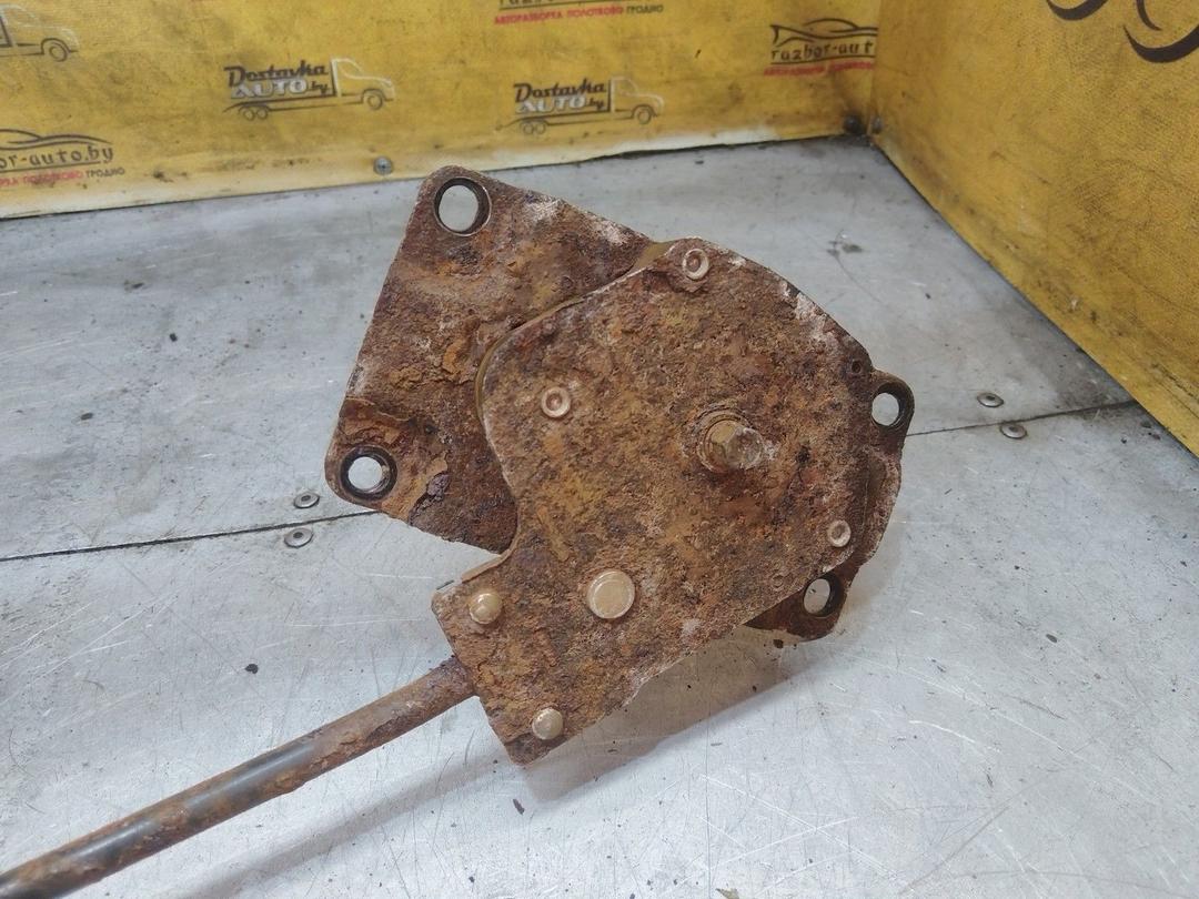 Крепление запаски JD8Q21 Kia Sorento купить в магазине запчастей бу