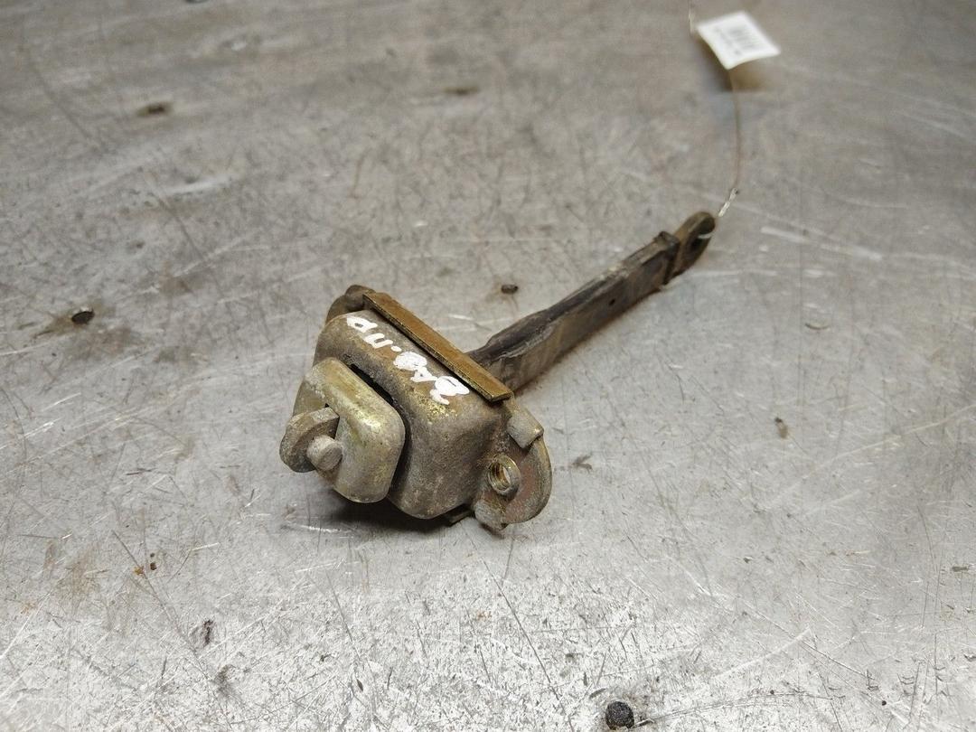 Ограничитель открывания двери задней 4RWUZH Mitsubishi Carisma - Фото 2