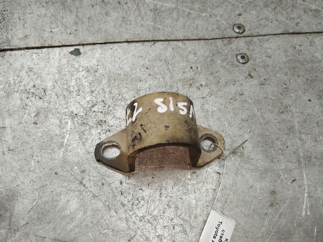 Крепление втулки стабилизатора LFDVYC Toyota Avensis - Фото 1