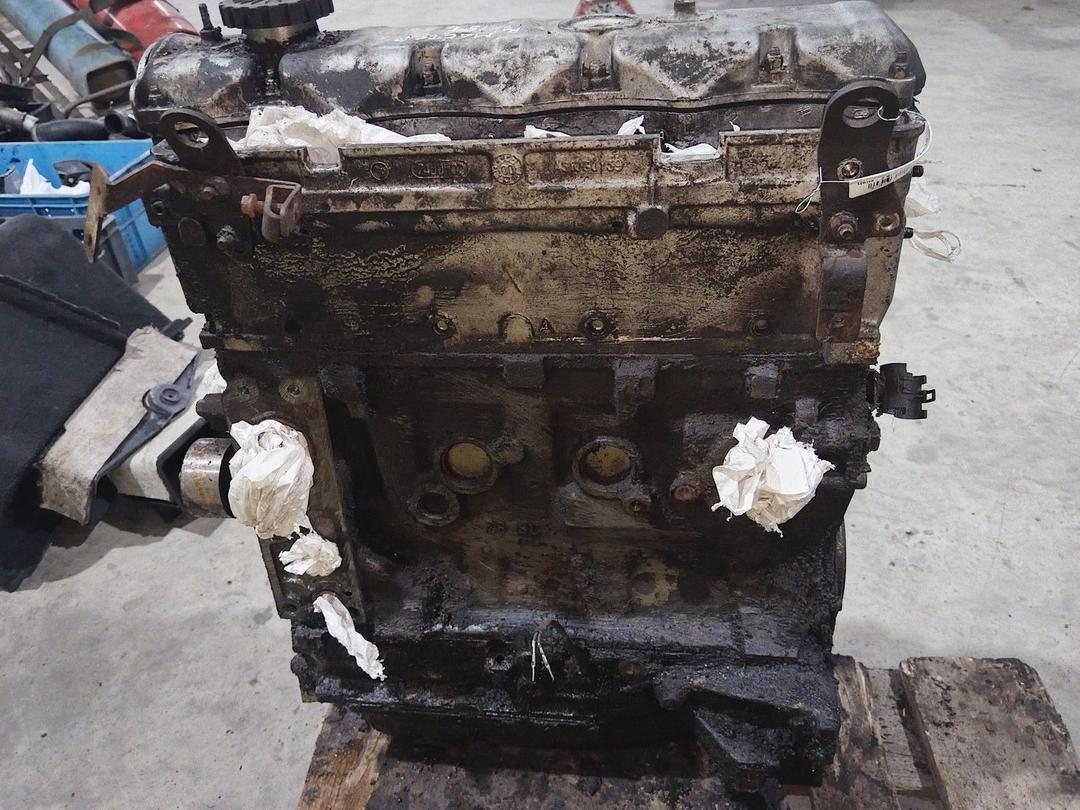 Двигатель R47Y23 Renault Master undefined