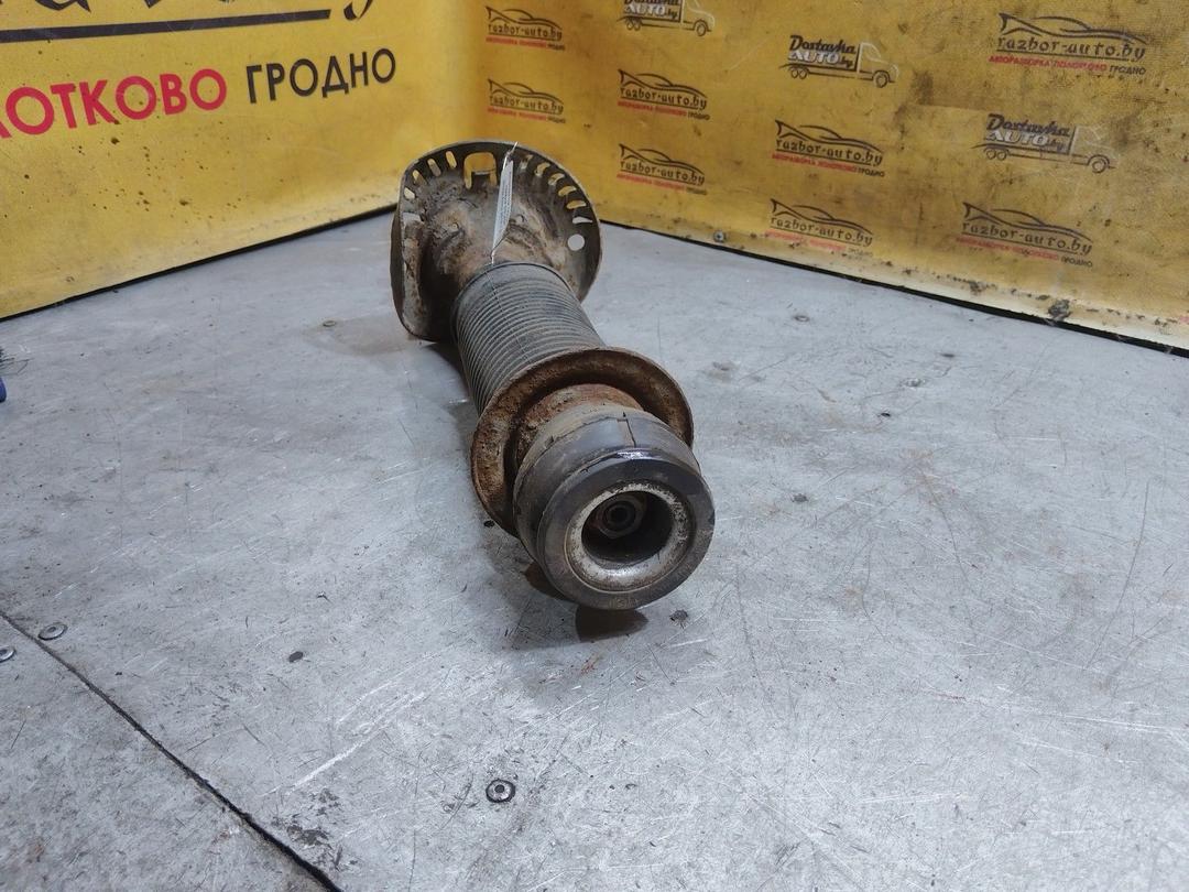 Амортизатор передний правый O3LZ0K Skoda Fabia купить с доставкой