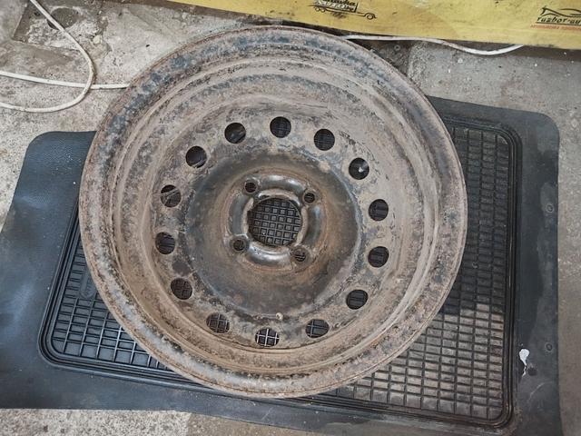 Диск штампованный R14    VZ6U1E Ford Fiesta купить с доставкой