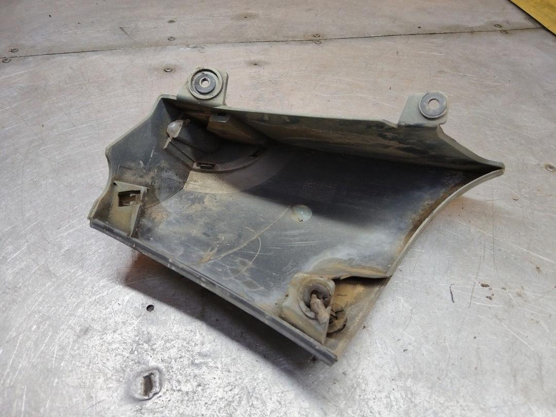 Накладка под фонарь правый 7GN23Q Renault Scenic RX4 - Фото 3