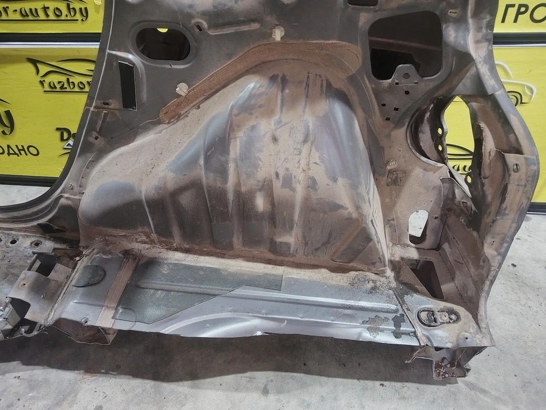 Крыло заднее правое T6WHED Renault Scenic undefined