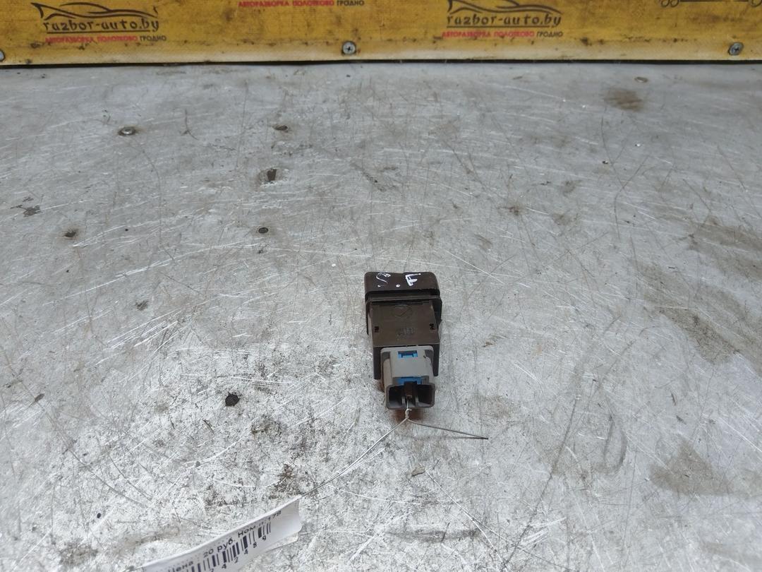 Кнопка противотуманных фар 0CZMGB Subaru Forester купить в магазине запчастей бу
