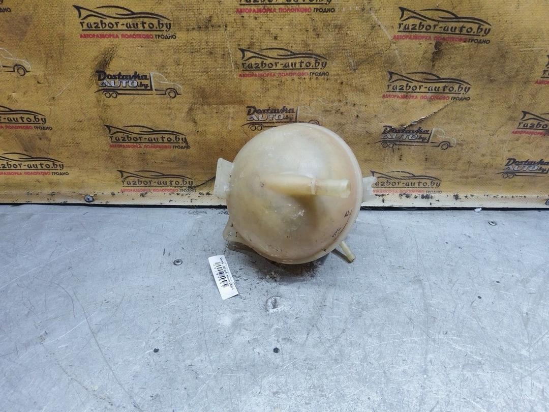 Бачок расширительный MOQH2K Volkswagen Polo купить на авторазборке