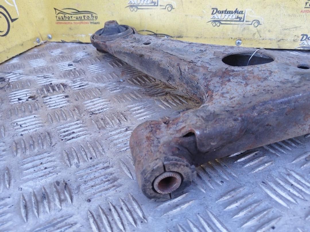 Рычаг передний правый 8YK92B Toyota Avensis undefined