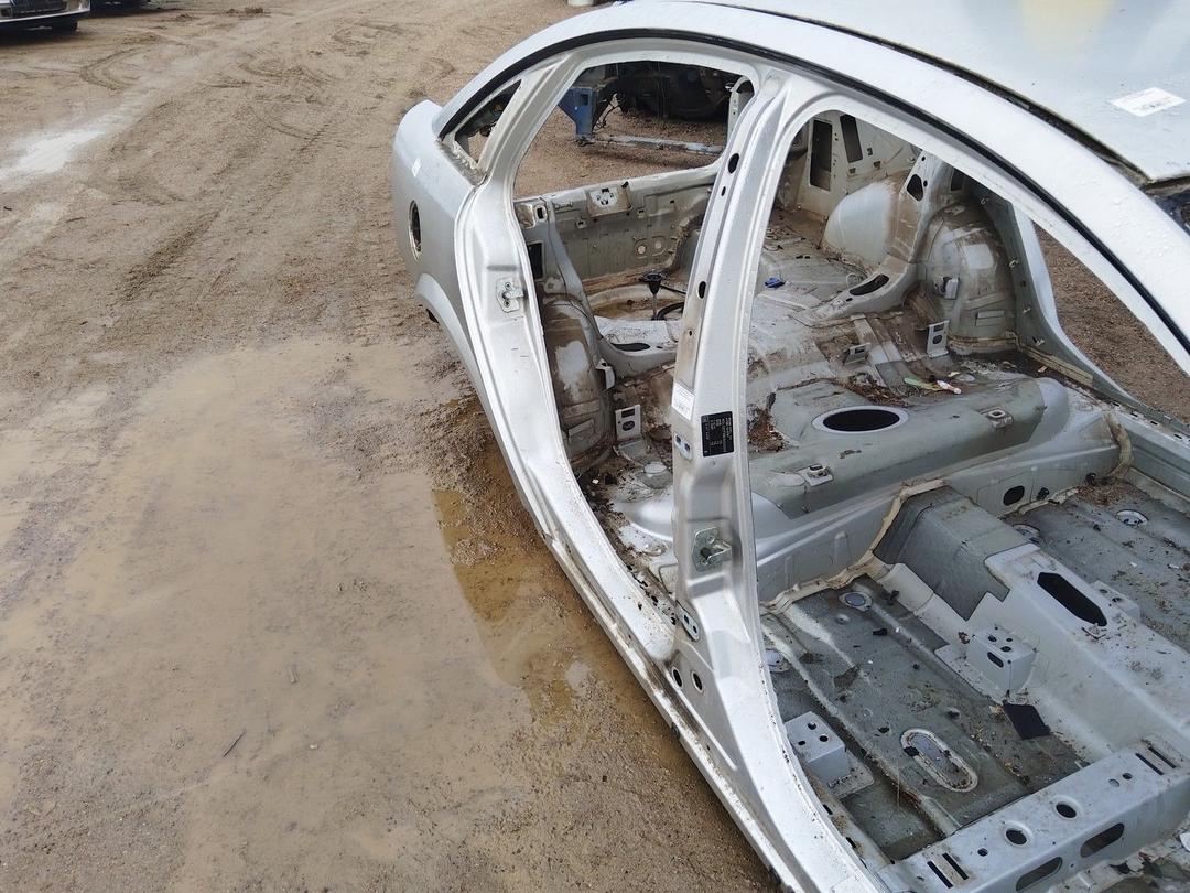 Стойка кузовная центральная правая NW3MC2 Opel Vectra купить в магазине запчастей бу