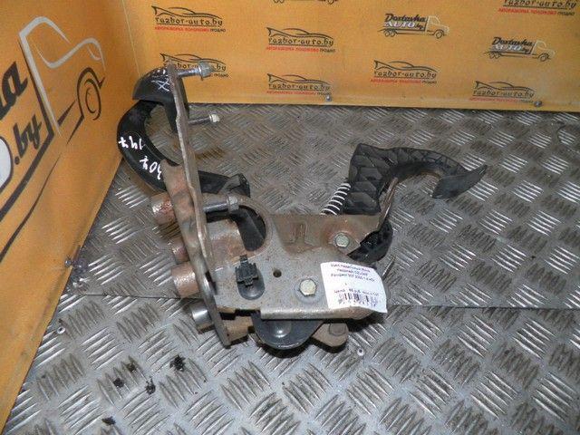 Узел педальный (блок педалей) OZLOHF Peugeot 307