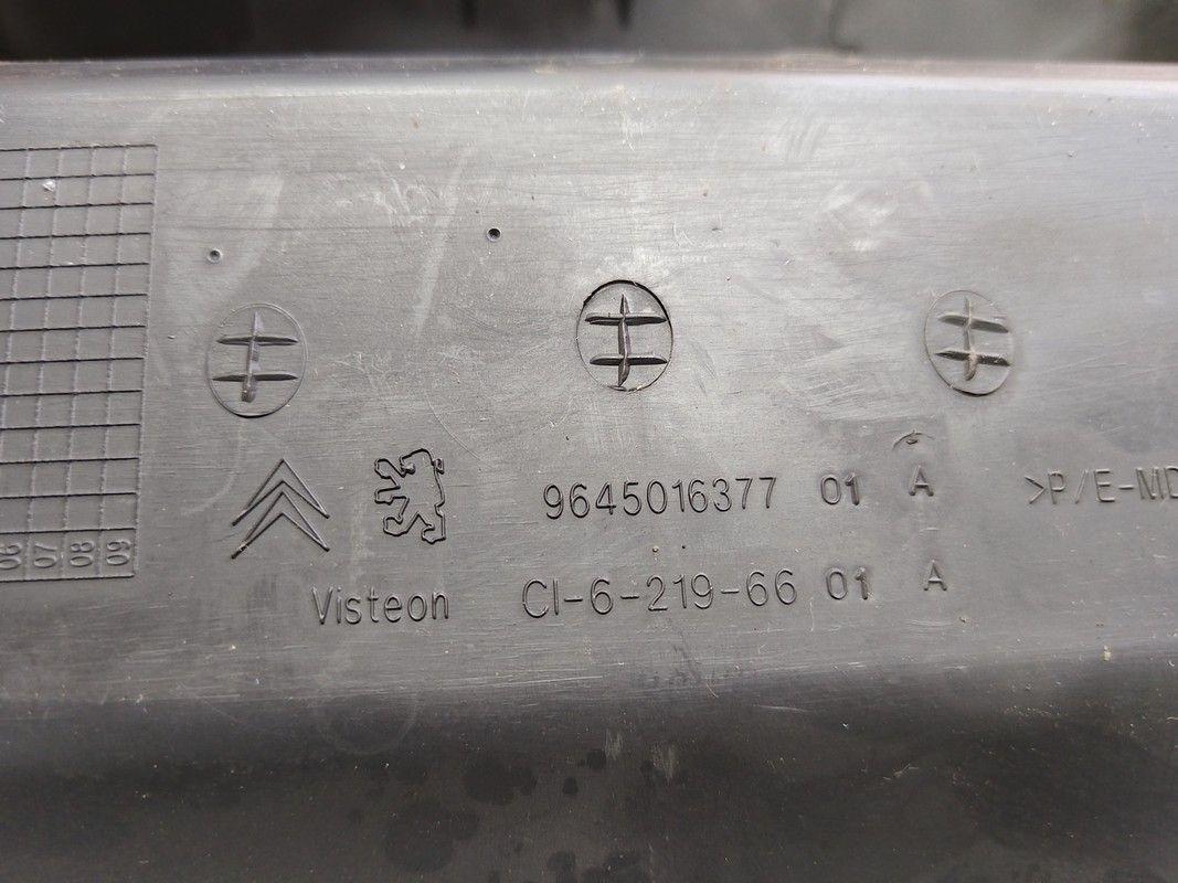 Пластик салона S5CYPK Peugeot Partner - Фото 4