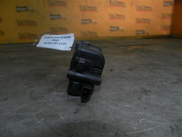 Активатор замка багажника 5P05F1 Opel Astra - Фото 4