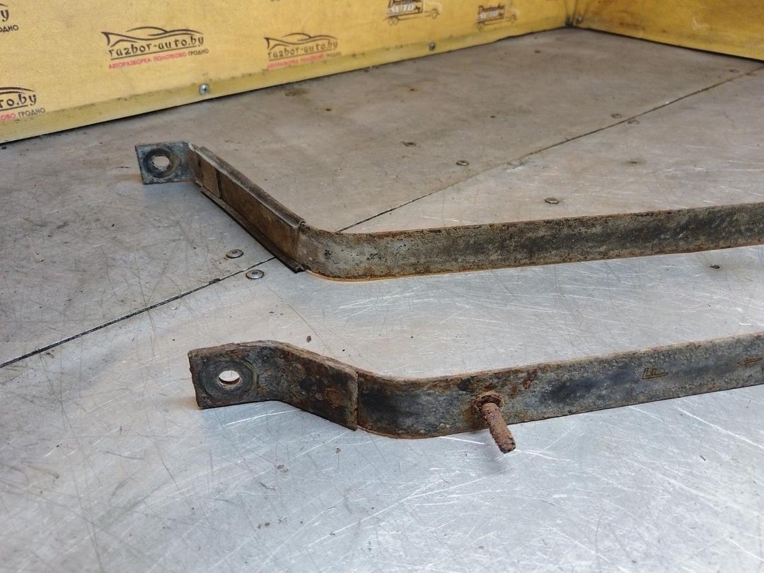 Крепление топливного бака TPL7C9 Ford Fusion купить с доставкой