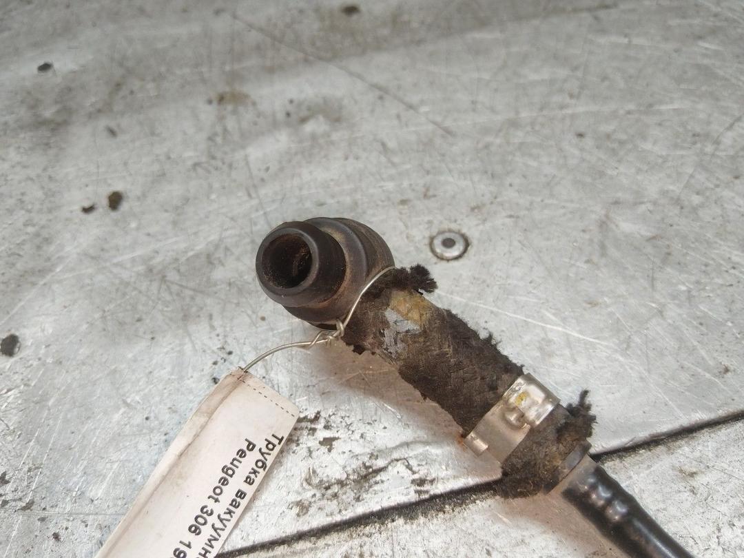 Трубка вакуумная BVA0RZ Peugeot 306 - Фото 2