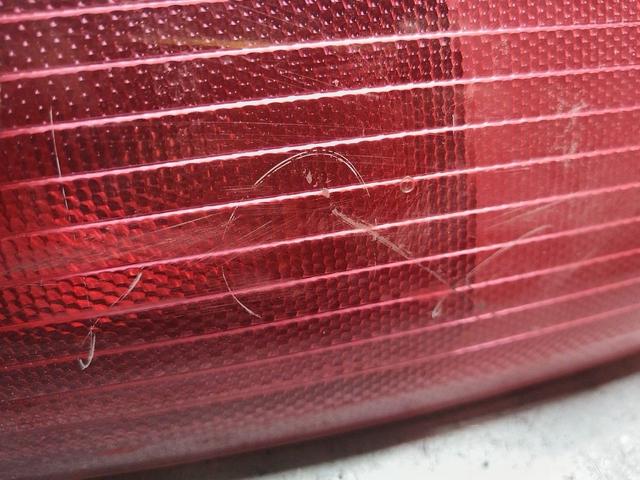 Фонарь крышки багажника левый E4CGO8 Mazda 2 купить с доставкой