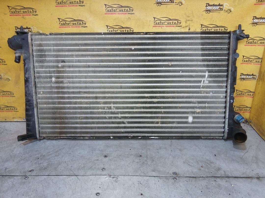 Радиатор (основной) B86ZW4 Peugeot 306 - Фото 1