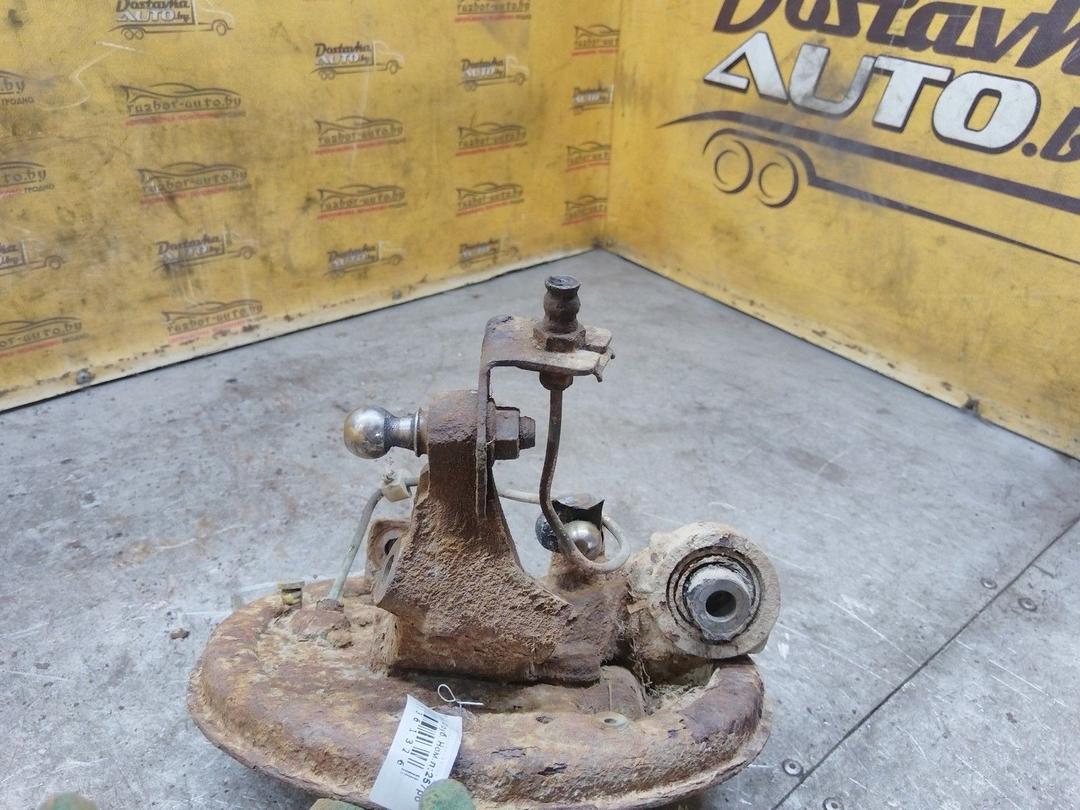 Ступица задняя правая 3Y72HQ Peugeot 406 купить в магазине запчастей бу