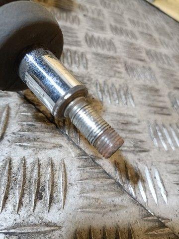 Амортизатор передний правый 42GEE4 Nissan Note купить с доставкой