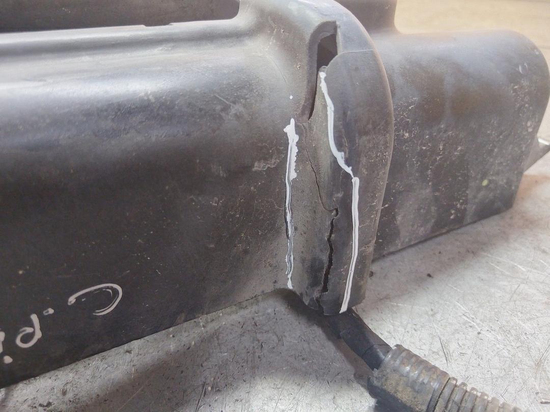 Диффузор вентилятора 817IKU Citroen Xsara Picasso - Фото 2