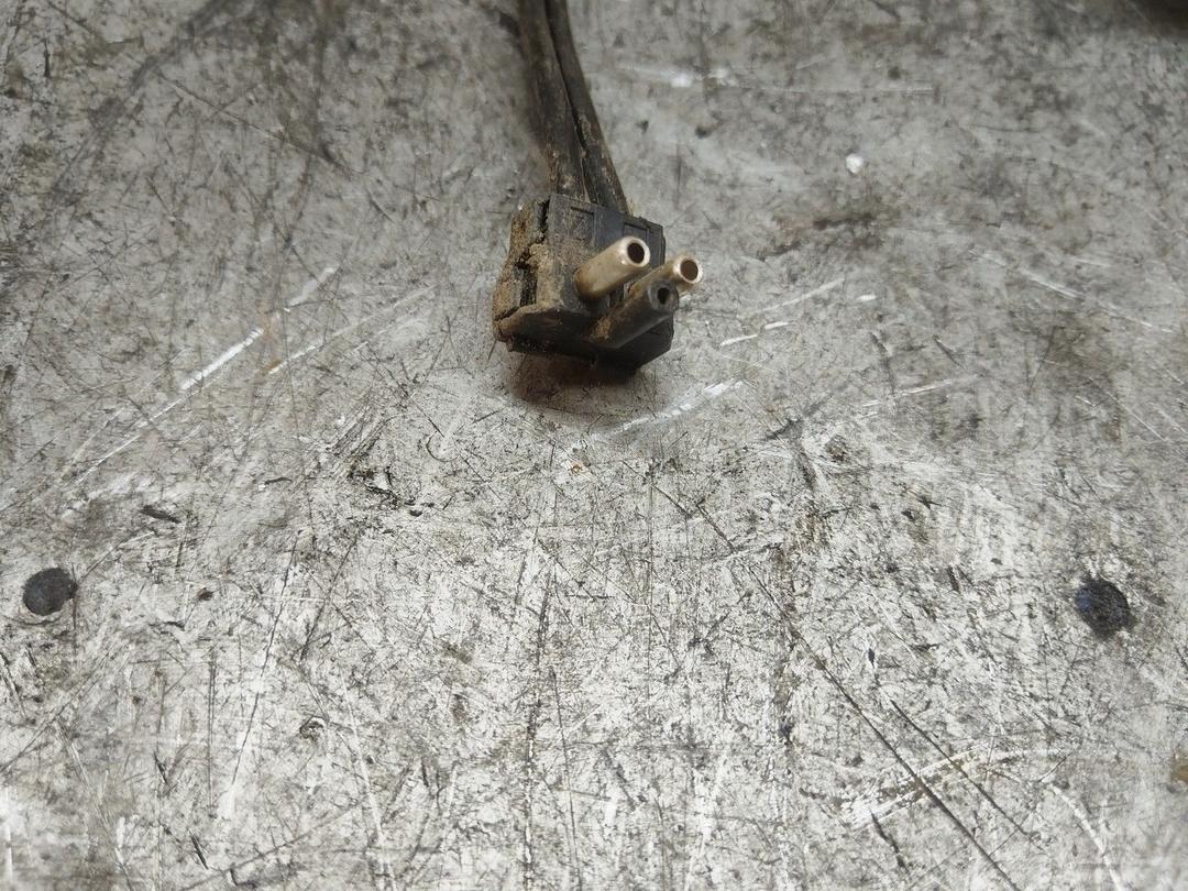 Насос топливный 8Y7PD6 Mercedes C W202 купить в магазине запчастей бу