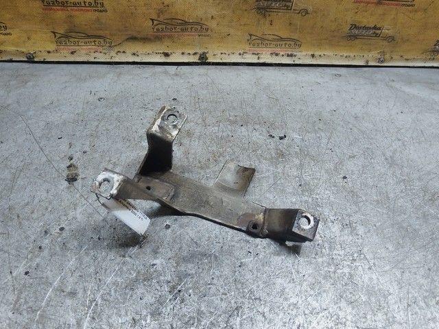 Кронштейн двигателя TT1FJA Seat Alhambra купить в магазине запчастей бу