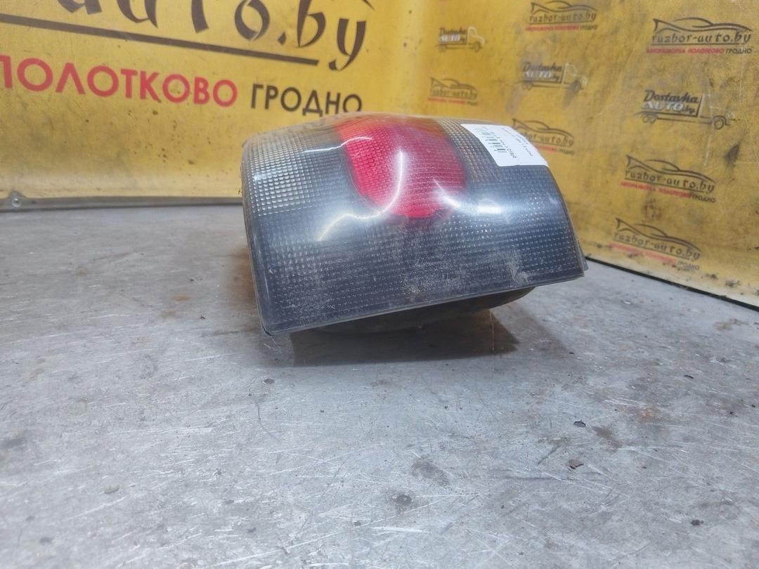 Фонарь задний правый U9GWL8 Renault 19 купить в магазине запчастей бу