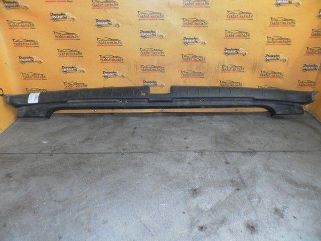 Накладка замка багажника KR7PJJ Volvo V70 - Фото 1