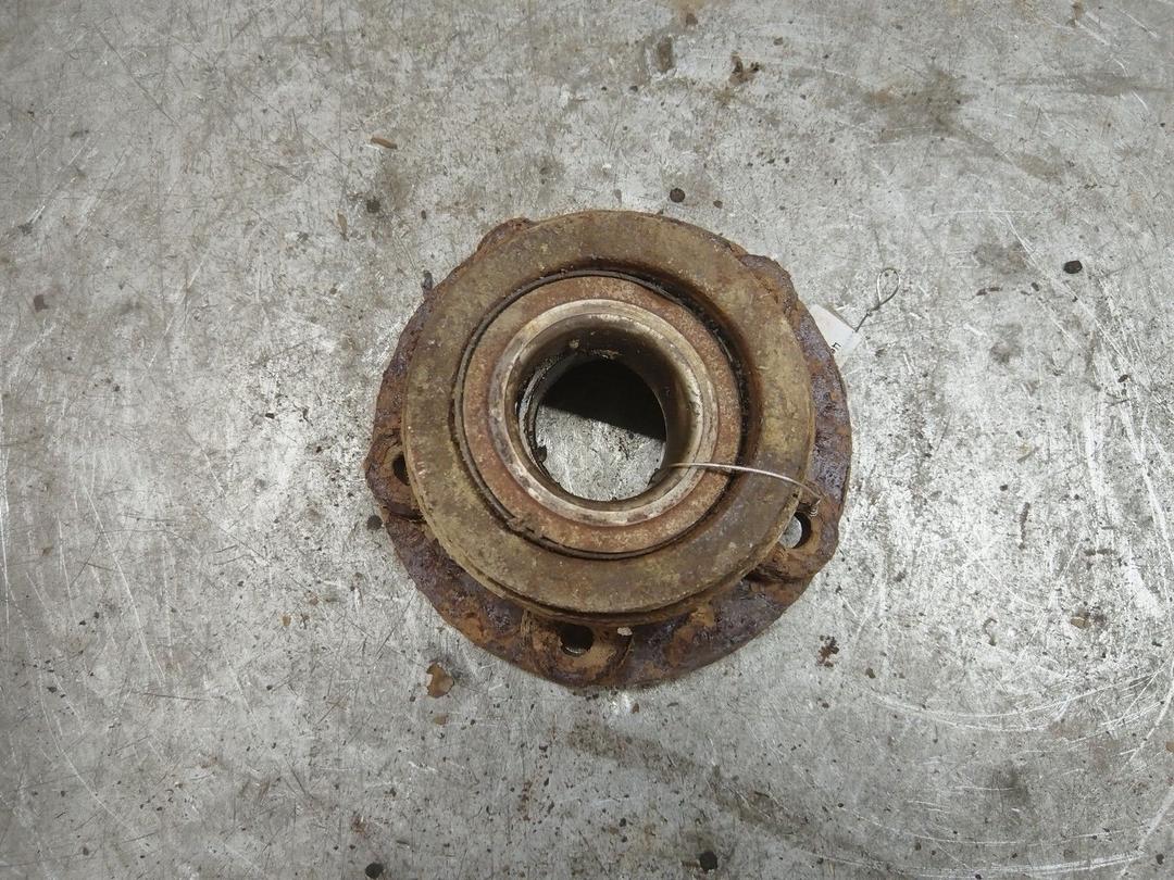 Ступица задняя правая FMV9JR Renault Master купить на авторазборке