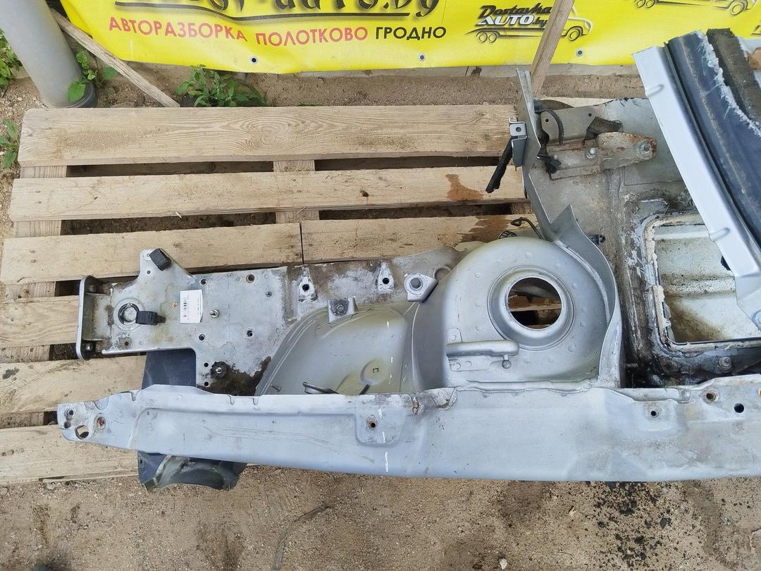 Стойка кузовная передняя левая 5LGGC9 Audi A3 undefined