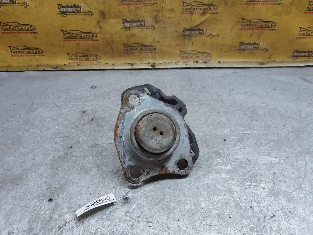 Подушка крепления двигателя Y71UG1 Renault Scenic купить с доставкой