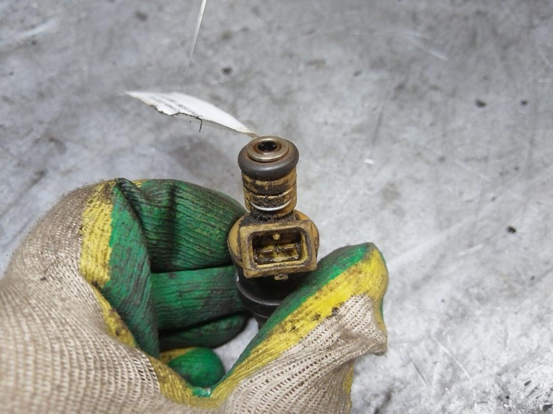 Форсунка X0U1OL Peugeot 806 купить