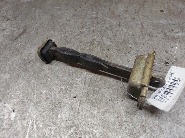 Ограничитель открывания двери передней 6UGZ5B Volvo V40 купить