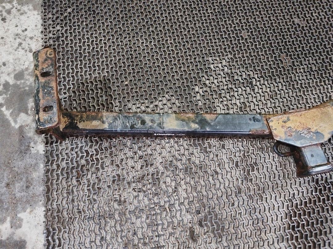 Прицепное устройство (фаркоп) D1I56E Kia Sorento купить