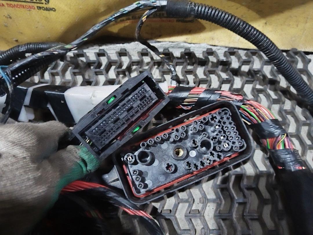 Проводка салона LXT8LI Opel Zafira undefined