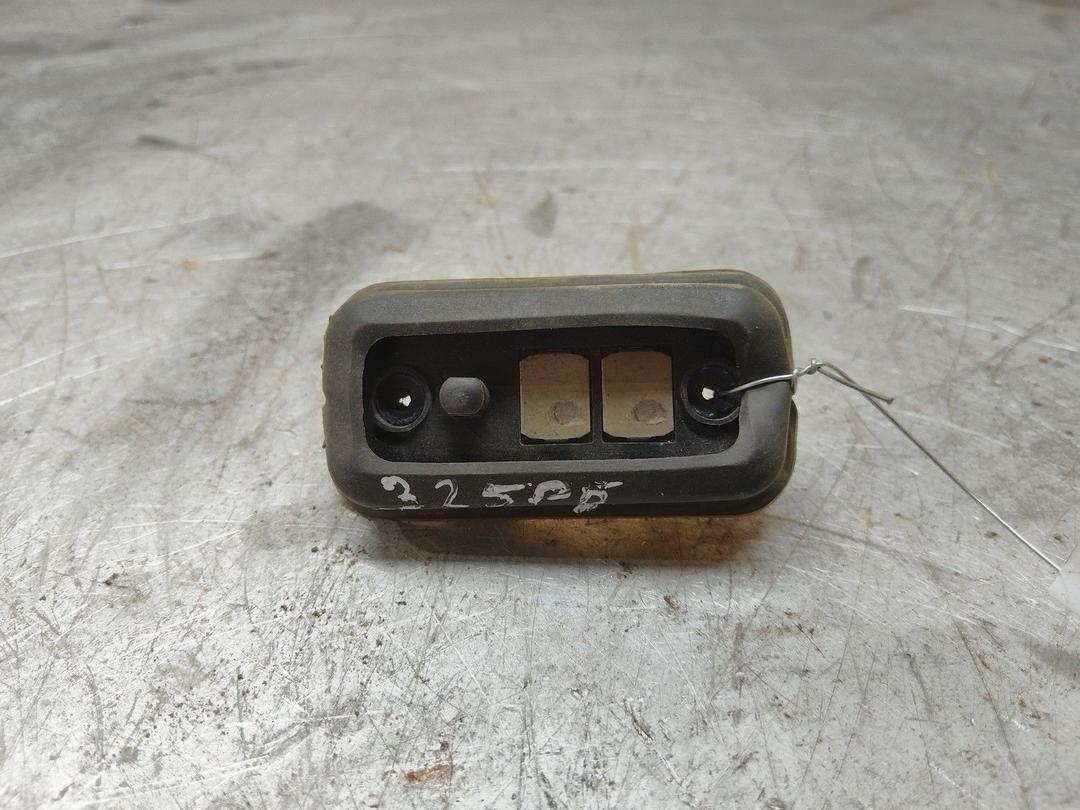 Выключатель концевой (концевик) 8X2107 Renault Kangoo - Фото 1