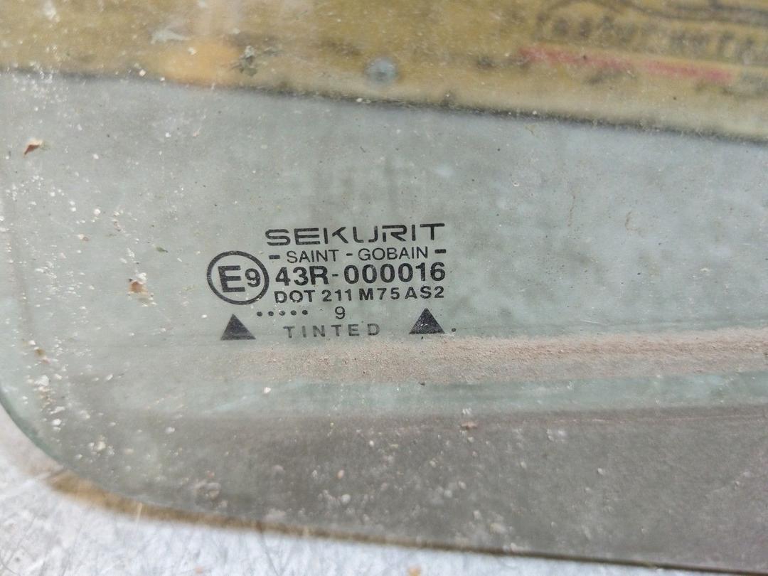 Стекло двери задней левой 1NCZF3 Seat Cordoba - Фото 2