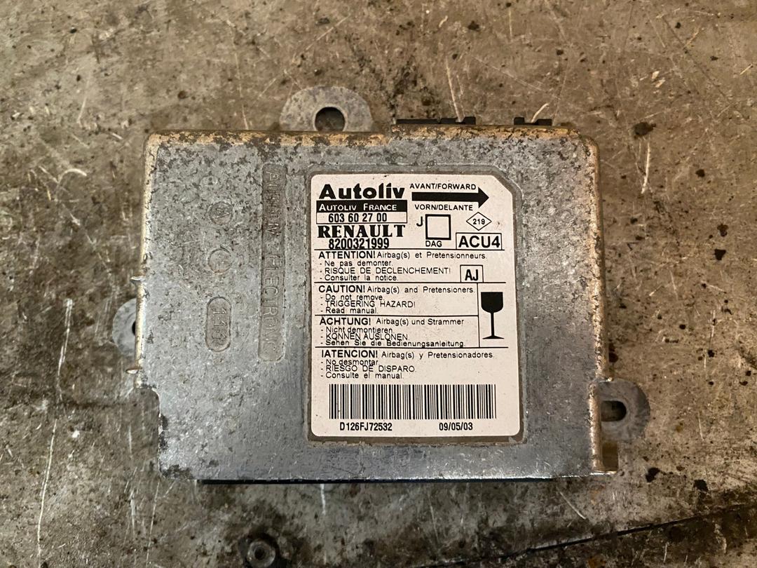 Блок AirBag XMQBW6 Renault Scenic купить с доставкой