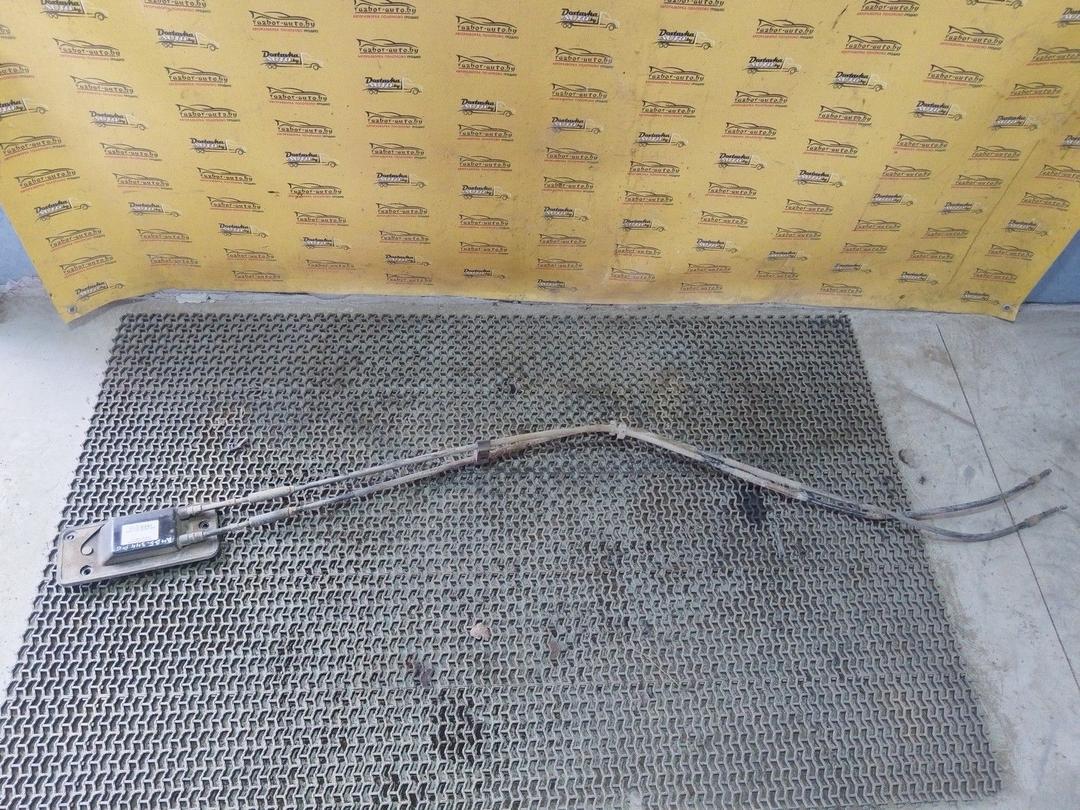 Трос ручника 5YDUVR Audi A4 - Фото 1