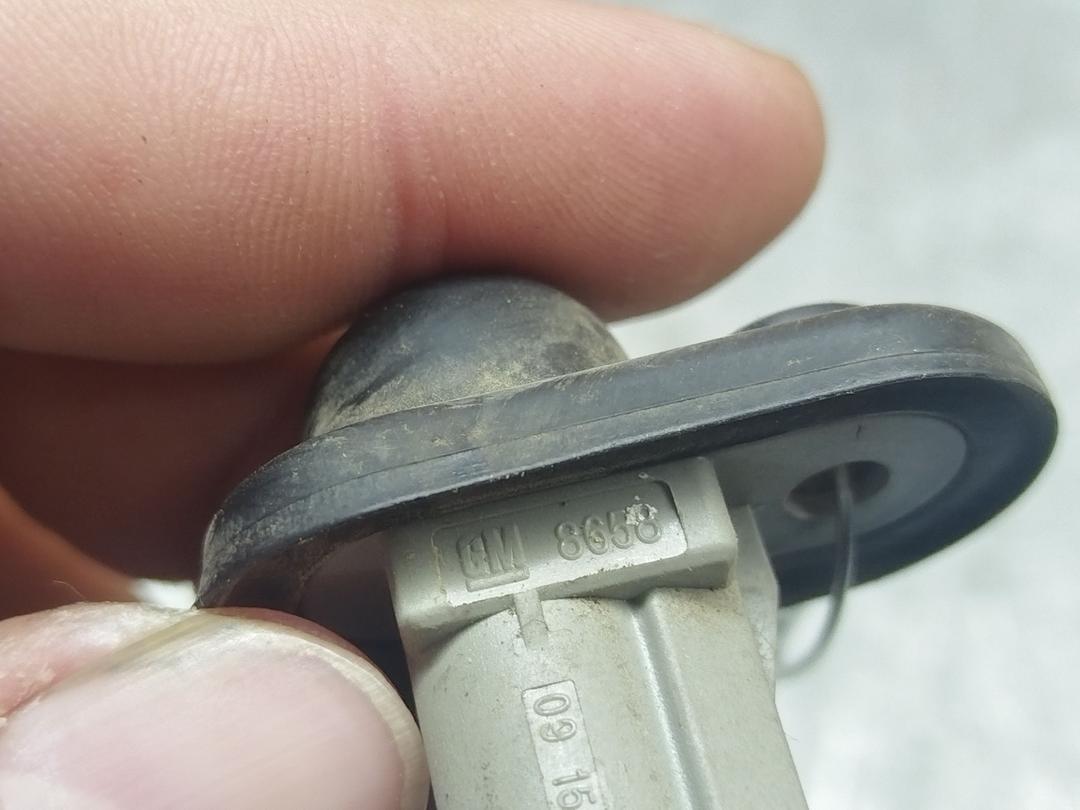 Выключатель концевой (концевик) P3ESA7 Opel Zafira купить в магазине запчастей бу