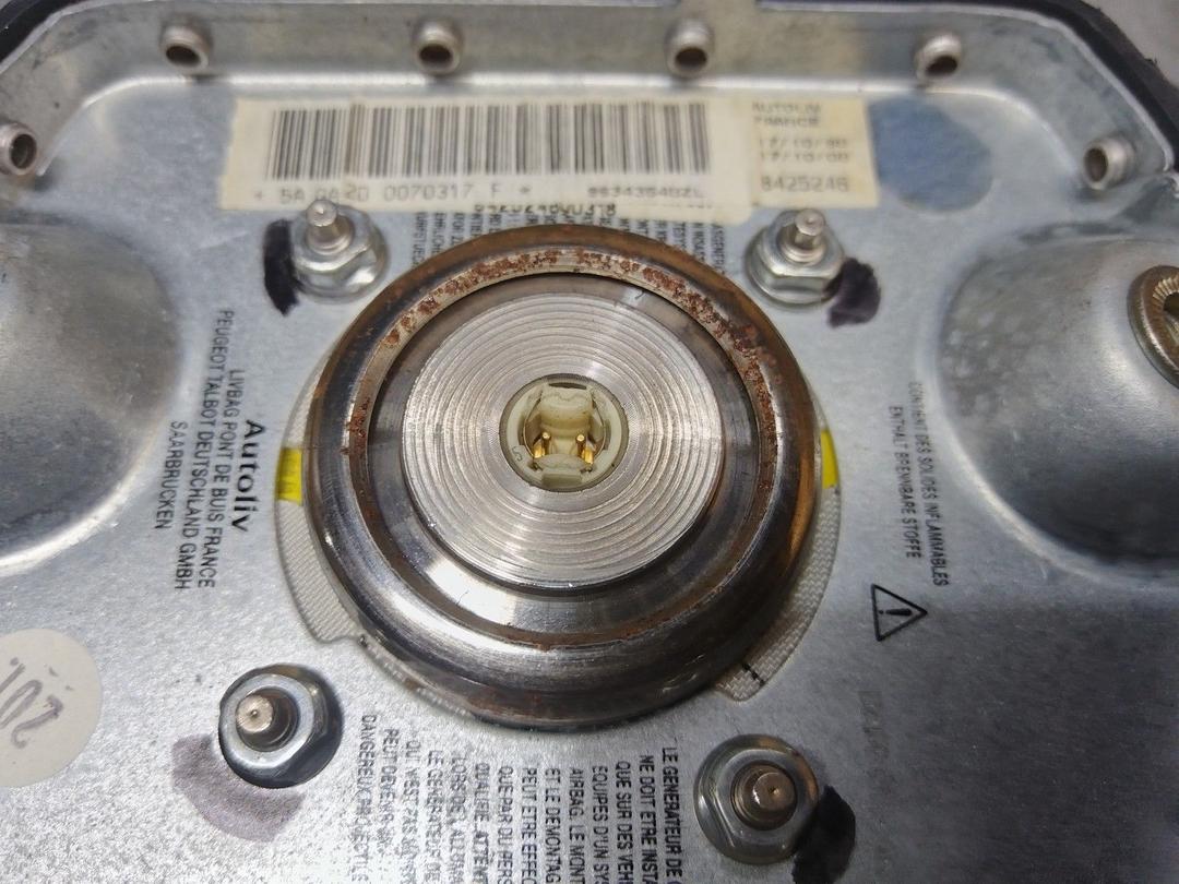 Подушка безопасности водителя 8GMMBL Peugeot 306 - Фото 4