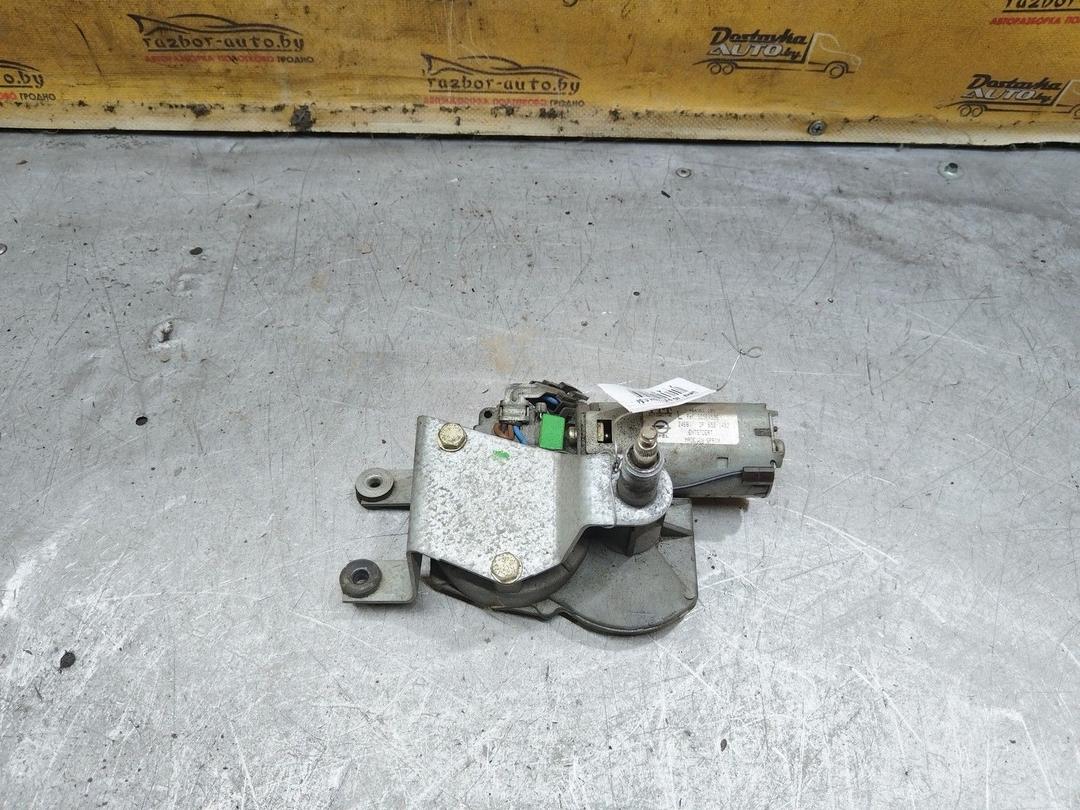 Моторчик заднего стеклоочистителя (дворника) DA8U1N Opel Vectra