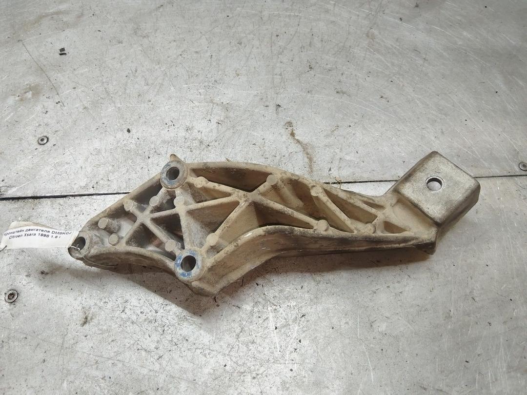 Кронштейн двигателя DM8KCJ Citroen Xsara - Фото 1