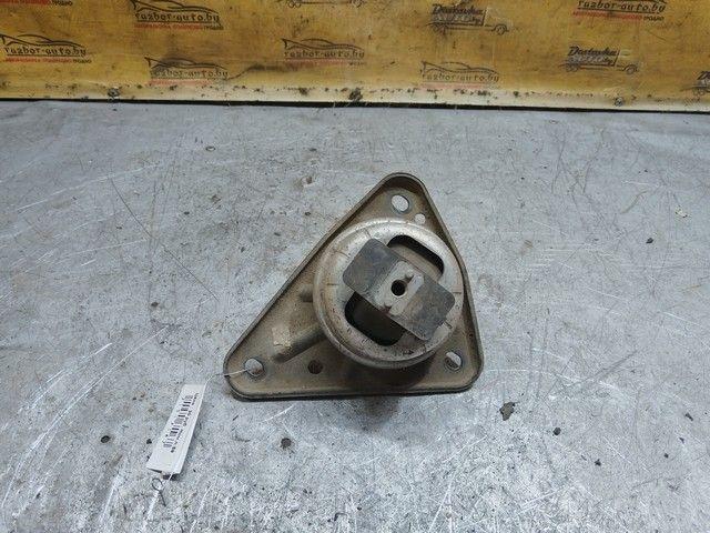 Подушка крепления двигателя D86NWV Volkswagen Lupo