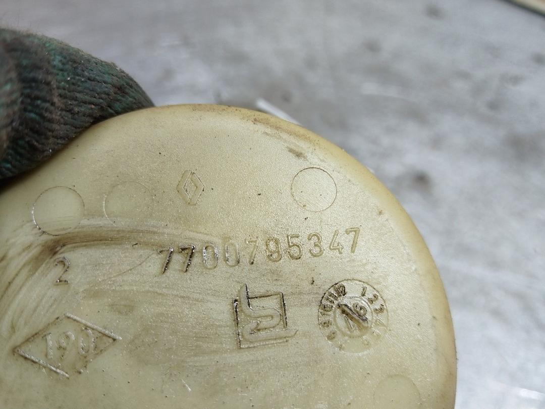 Бачок гидроусилителя RTW1MO Renault Scenic купить в магазине запчастей бу