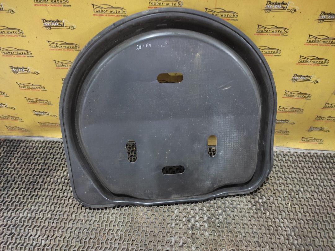 Пол багажника T2VA7F Audi 80 - Фото 2