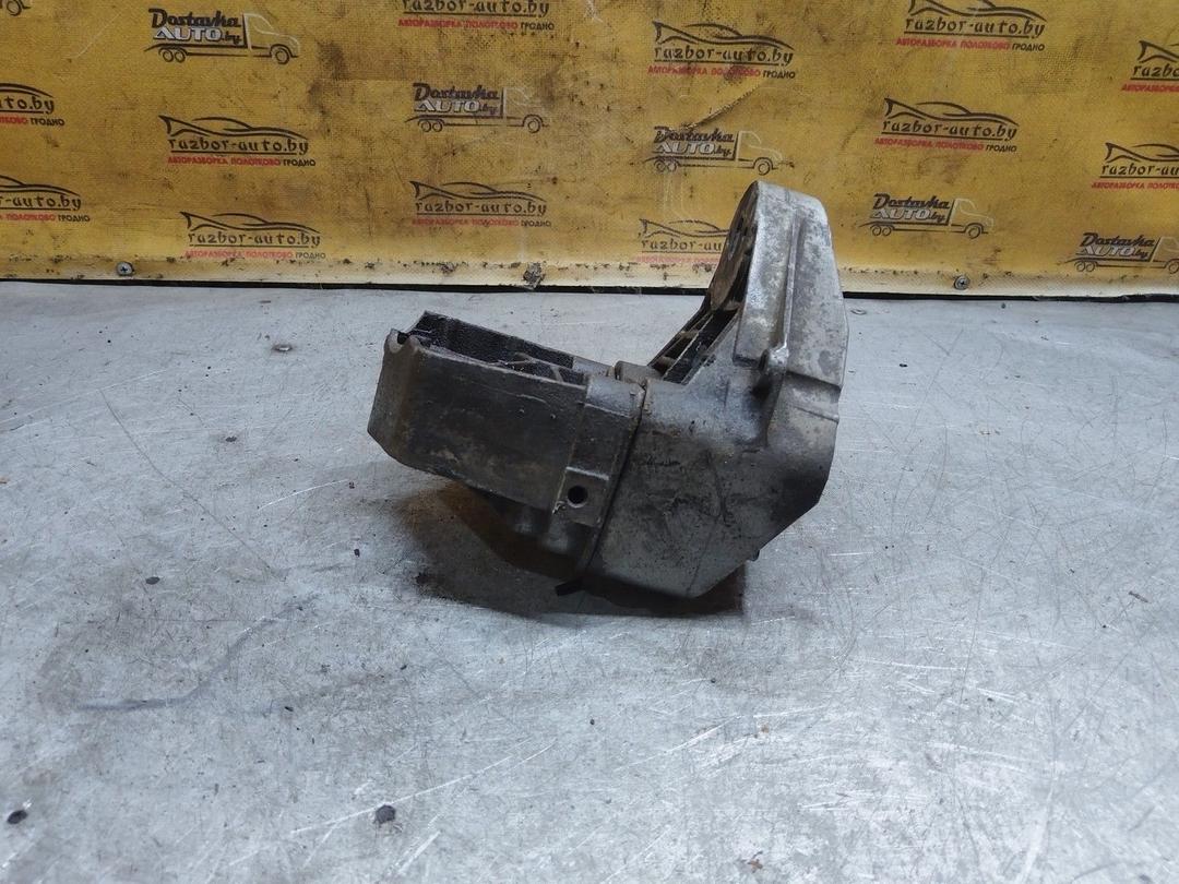 Кронштейн двигателя 2RN1C8 Renault Scenic купить