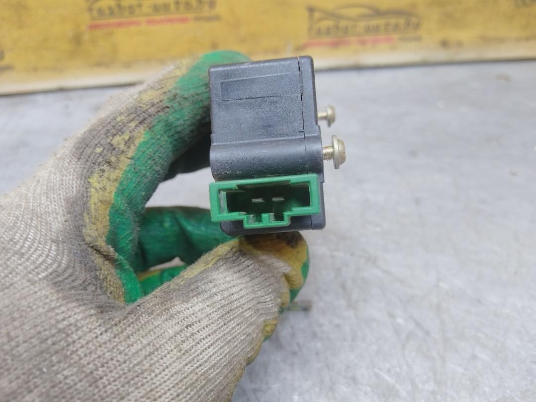 Активатор замка багажника X2F54Q Audi A4 купить с доставкой