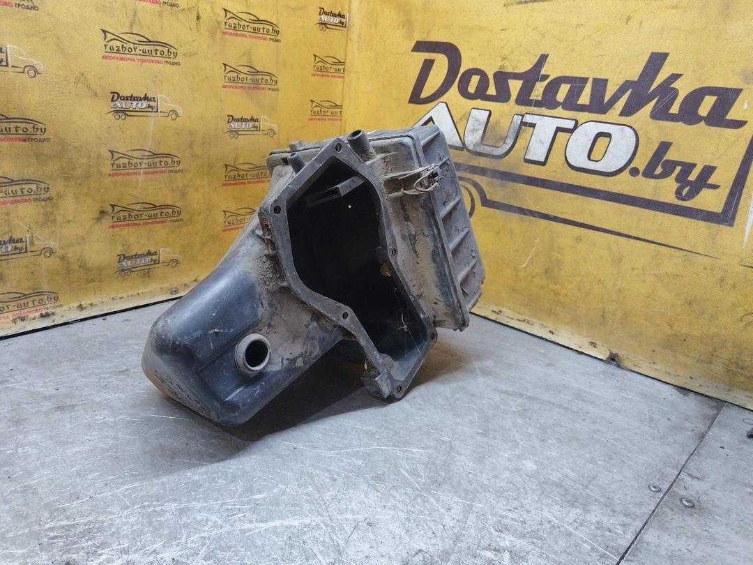 Корпус воздушного фильтра 44VKS9 Audi 100 - Фото 5