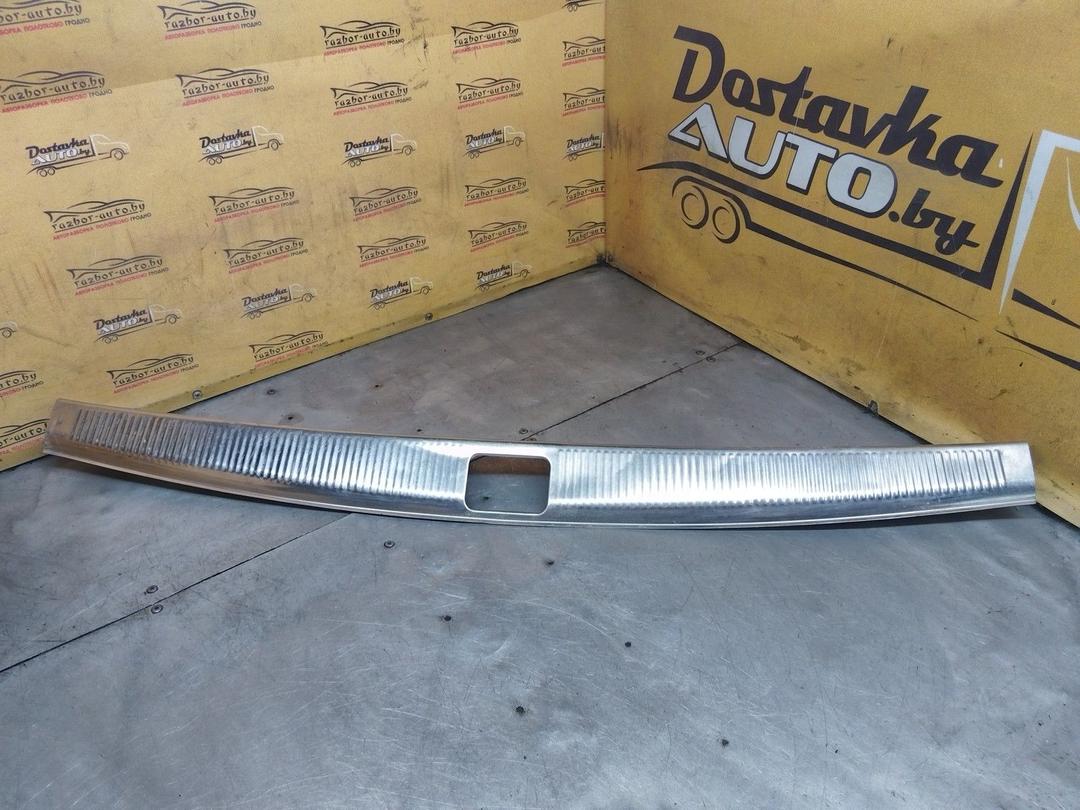 Накладка замка багажника JL46GI Audi A6