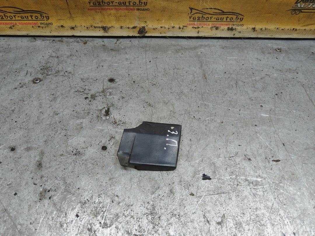 Молдинг крыла BCA3N6 Audi 100